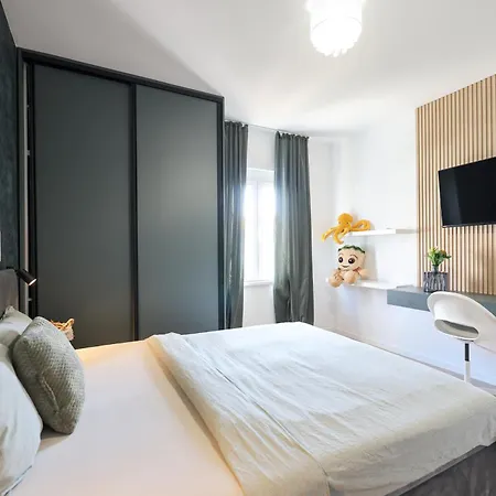 Brodarica Villa Zadar
