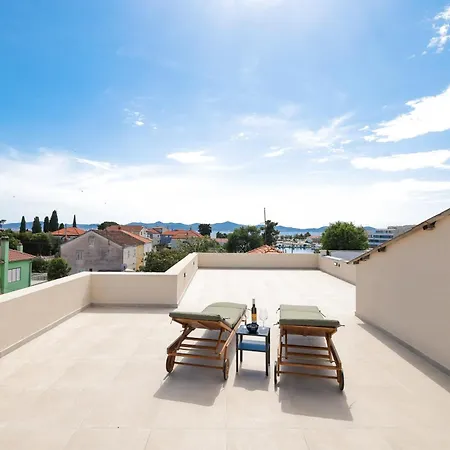 Brodarica Villa Zadar